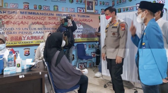 Akselerasi Vaksinasi, Biddokkes Polda Banten Terus Laksanakan Vaksinasi Covid-19
