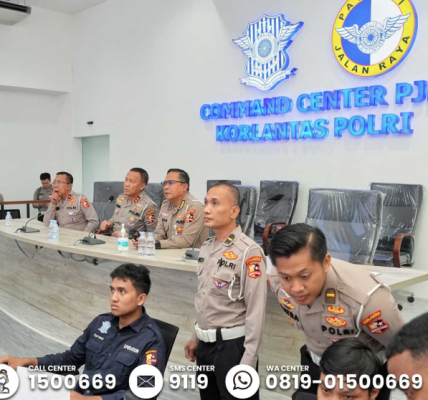 Persiapan Komprehensif Command Center KM 29 Tol Jakarta-Cikampek Sambut Libur Akhir Tahun