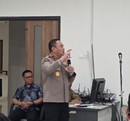 Brigjen Pol. Trunoyudo Tekankan Literasi Digital dan Regulasi untuk Hadapi Tantangan Artificial Intelligence