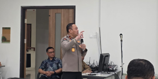 Brigjen Pol. Trunoyudo Tekankan Literasi Digital dan Regulasi untuk Hadapi Tantangan Artificial Intelligence