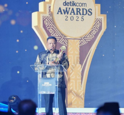 Kakorlantas Raih Penghargaan detikcom Awards 2025, Dorong Digitalisasi Layanan Publik