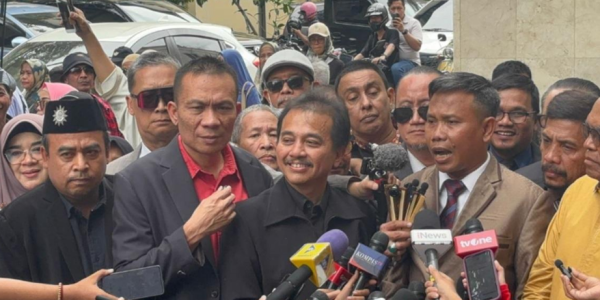 Penyidik Periksa Roy Suryo Cs Selama 9 Jam dalam Kasus Dugaan Ijazah Palsu Jokowi