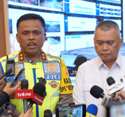 Kakorlantas dan Menhub Pantau JMTC, Kendaraan Over Dimensi Masih Ditemukan Saat Operasi Ketupat 2026