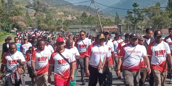 DPC BMP RI Puncak Jaya Perkuat Semangat Persatuan Lewat Jalan Sehat Kebangsaan