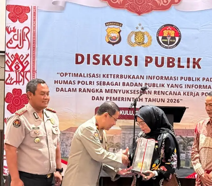 Diskusi Publik di Bengkulu Bahas Tantangan Era Digital dan Keterbukaan Informasi Polri
