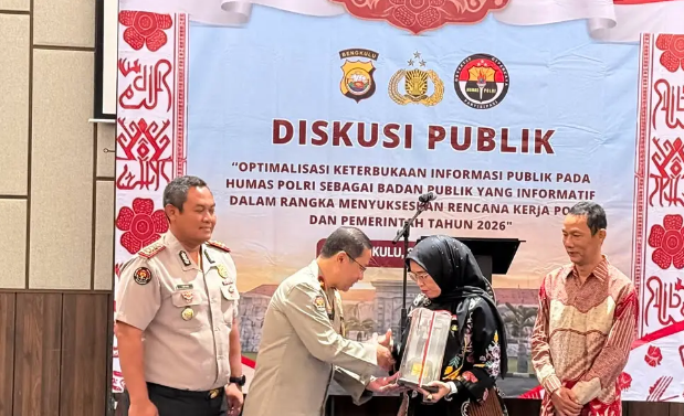 Diskusi Publik di Bengkulu Bahas Tantangan Era Digital dan Keterbukaan Informasi Polri