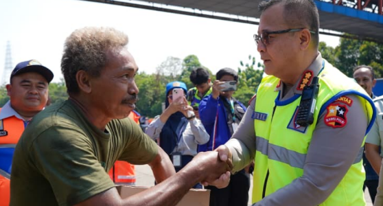 Gakkum Humanis Korlantas Polri Bangun Kesadaran Sopir Truk Menuju Zero ODOL