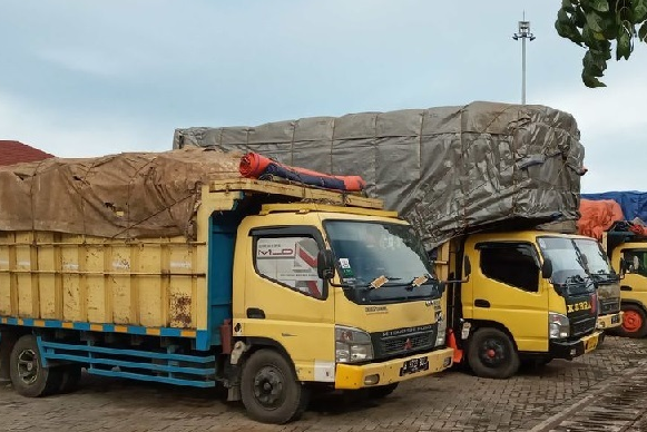 Kepatuhan Aturan Muatan Jadi Cerminan Profesionalisme Pengemudi Truk, Keselamatan Lebih Utama dari Target Perjalanan