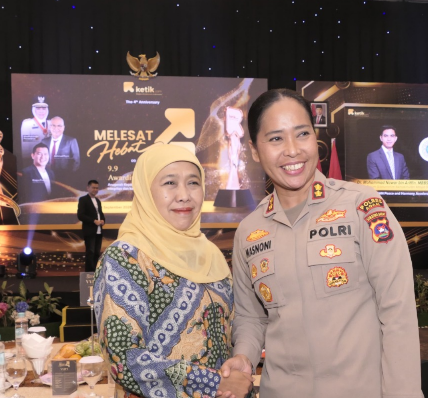 Kapolres Agam Raih Penghargaan Tokoh Penggerak Inovasi Polwan dan Role Model Kamtibmas Polri Nasional