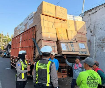 Korlantas Polri Dorong Angkutan Barang Taat Aturan Jelang Zero ODOL 2027