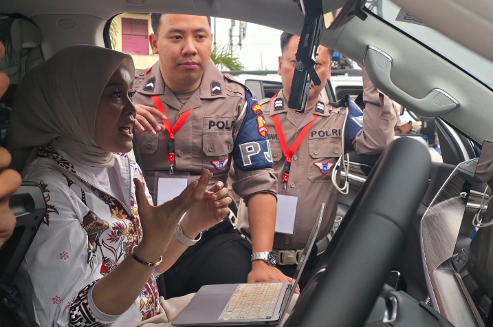 Peserta Latnis Korlantas Polri Antusias Jajal SILANCAR di Kendaraan Patroli Modern